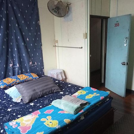 Np Guesthouse Trat Kültér fotó