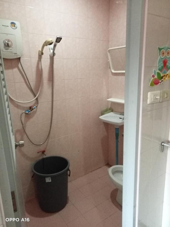 Np Guesthouse Trat Kültér fotó