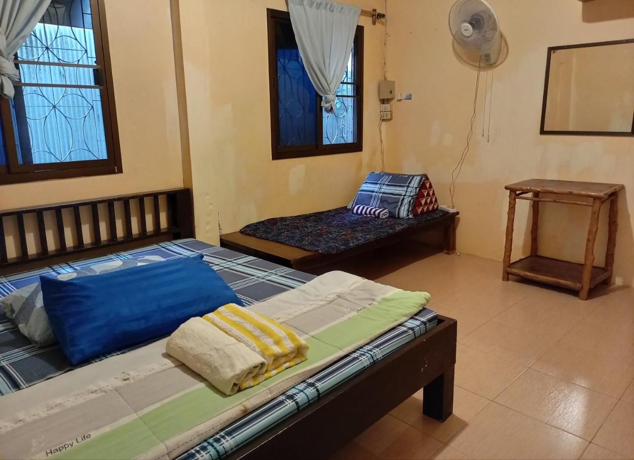 Np Guesthouse Trat Kültér fotó