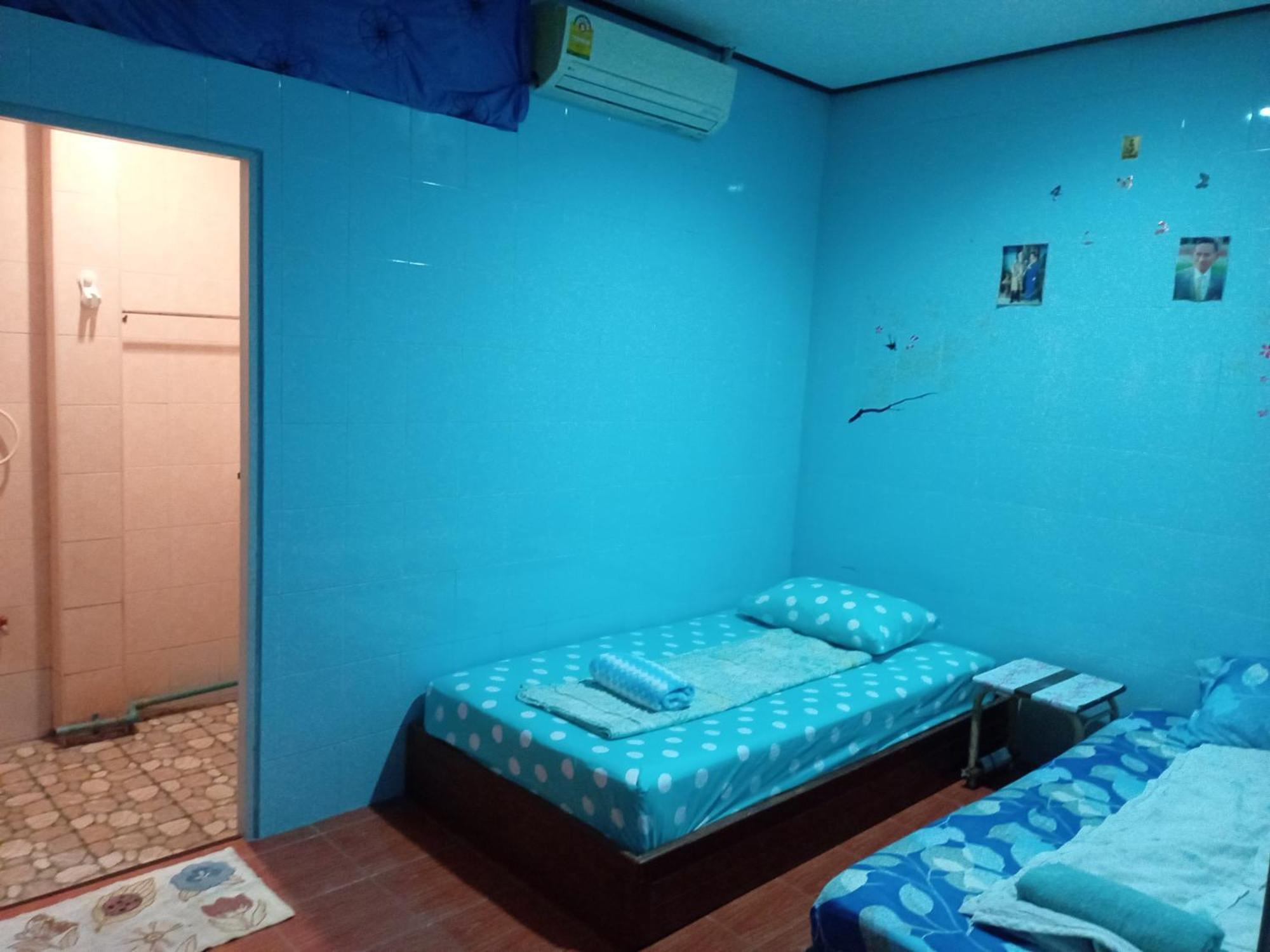 Np Guesthouse Trat Kültér fotó