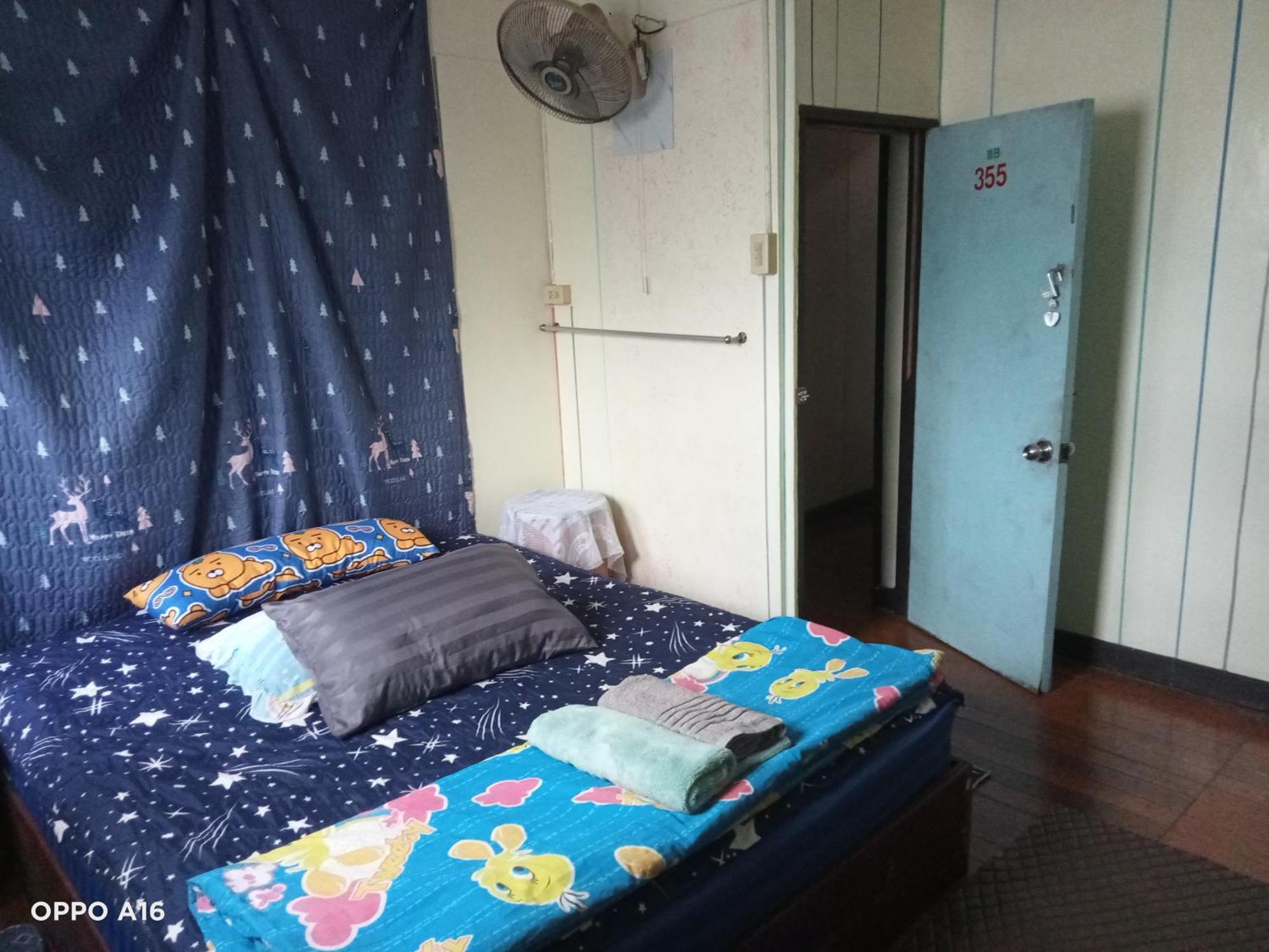 Np Guesthouse Trat Kültér fotó