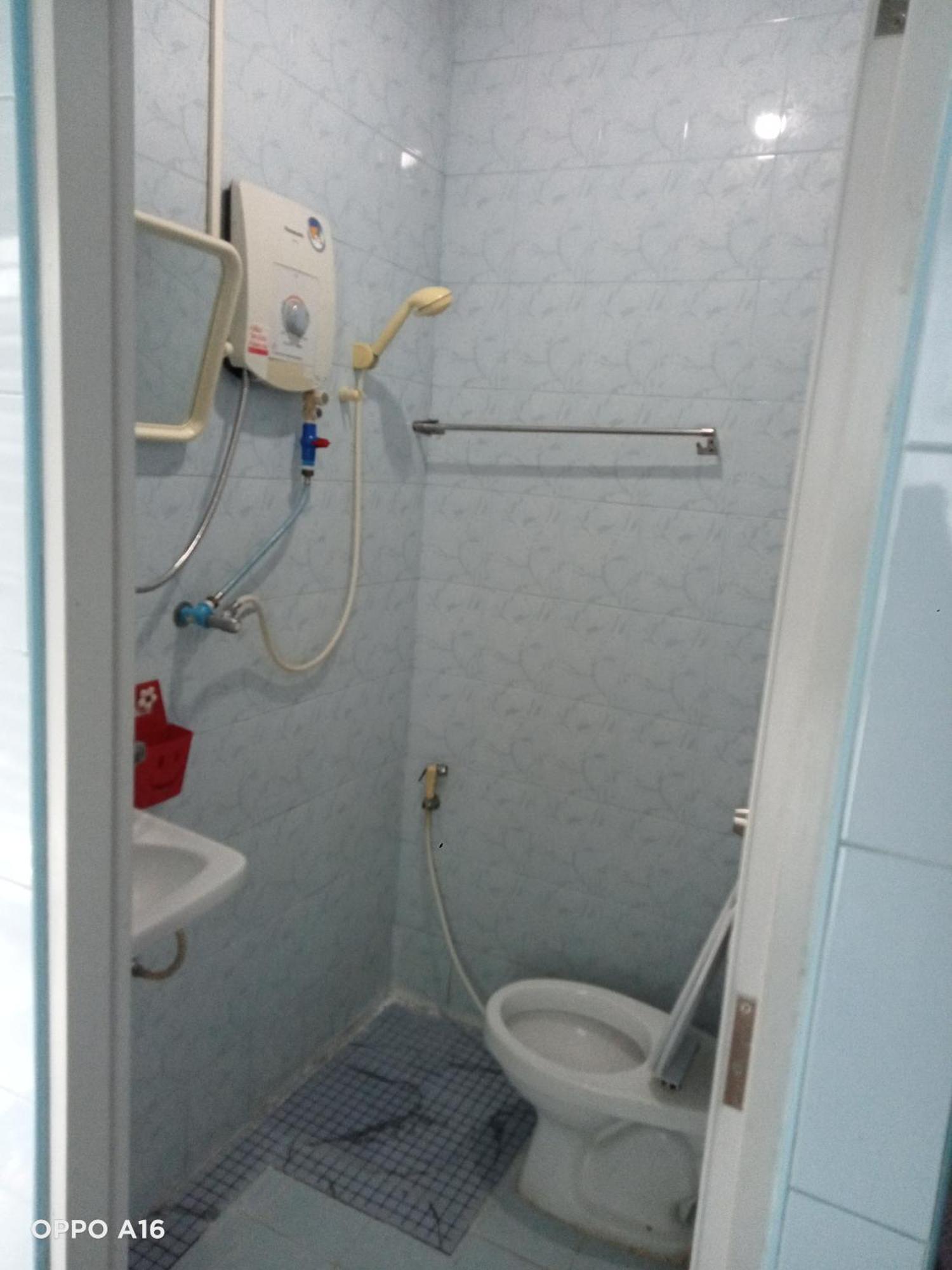 Np Guesthouse Trat Kültér fotó